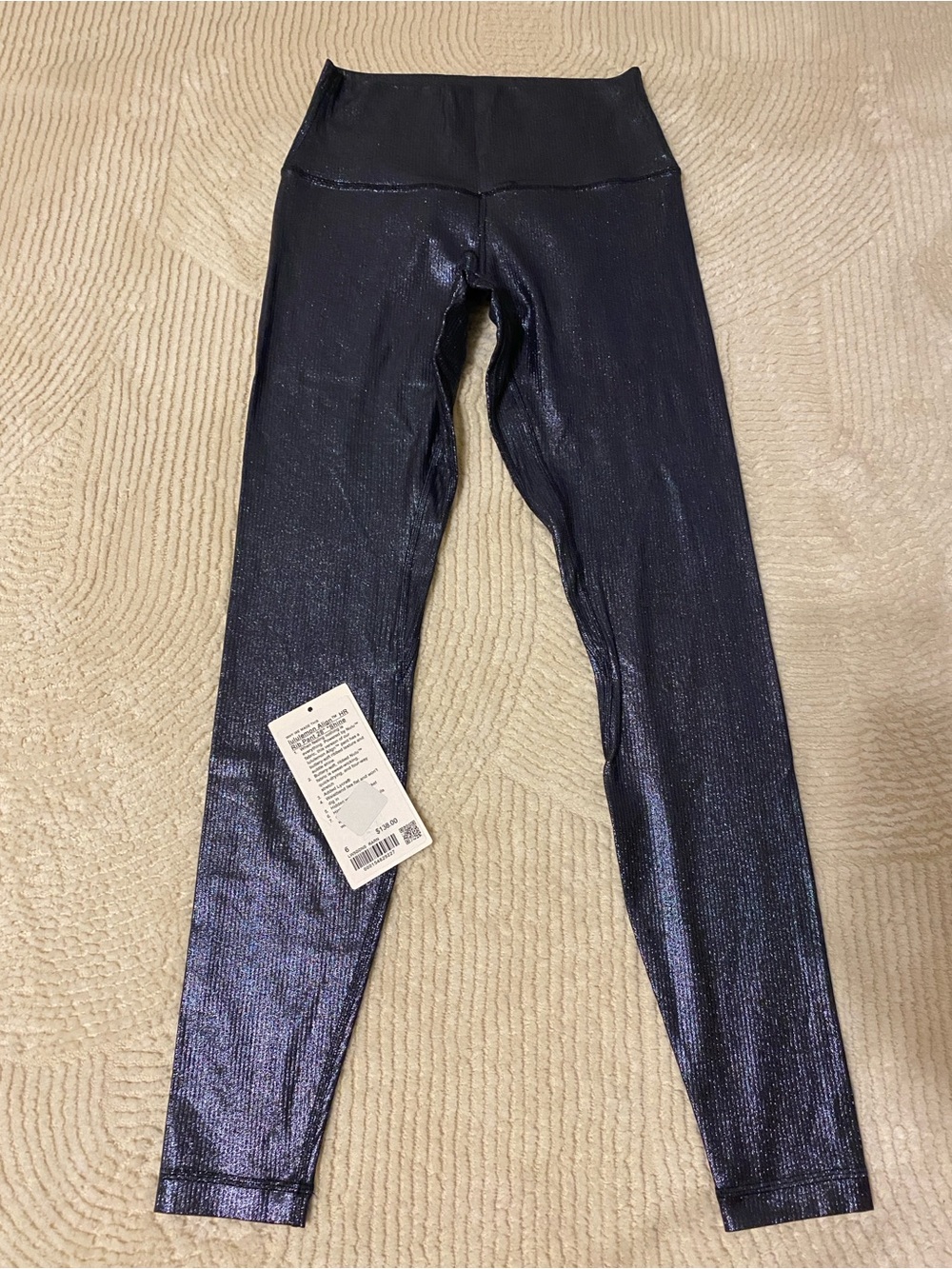 Lululemon Size 6 Radiate Foil Print Black Align HR Rib 28" Pant in EUC